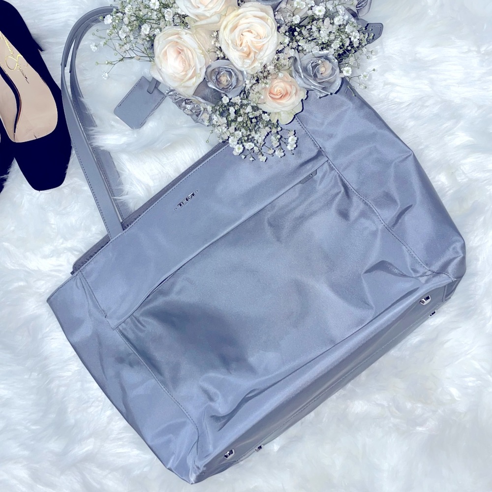 TUMI “like new” Voyageur tote